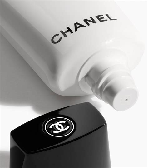 chanel makeup base ingredients|chanel illuminatrice primer.